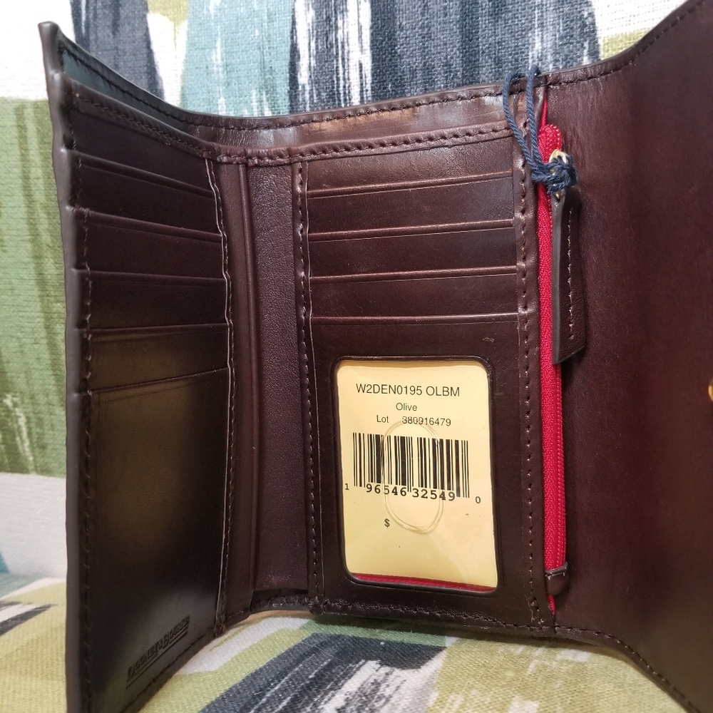Dooney & Bourke Denison Flap Wallet In Olive Croco Effect Trifold Wallet - Picture 10 of 14